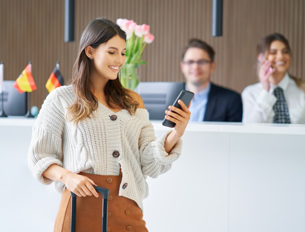 Smart Hotel & Guest Experience Management