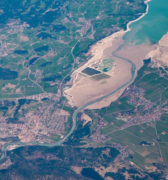 Al-Powered Geospatial Analytics in Disaster